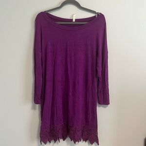 Purple, stretchy tunic
